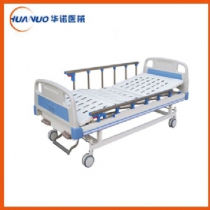 A8 雙搖手動護(hù)理床